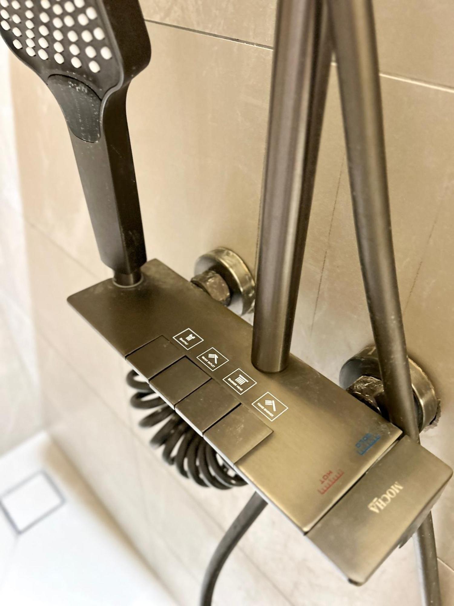One18 Boutique Hotel Куала Лумпур Екстериор снимка