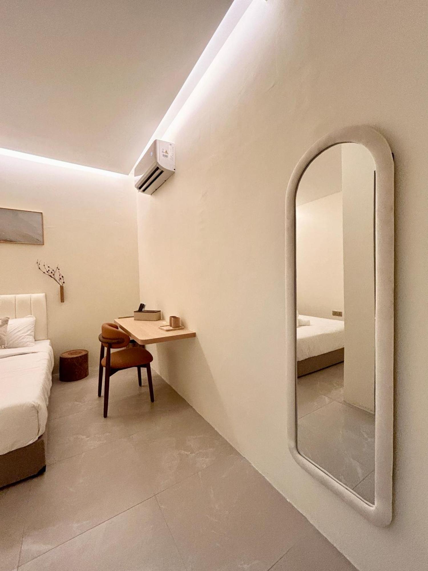 One18 Boutique Hotel Куала Лумпур Екстериор снимка