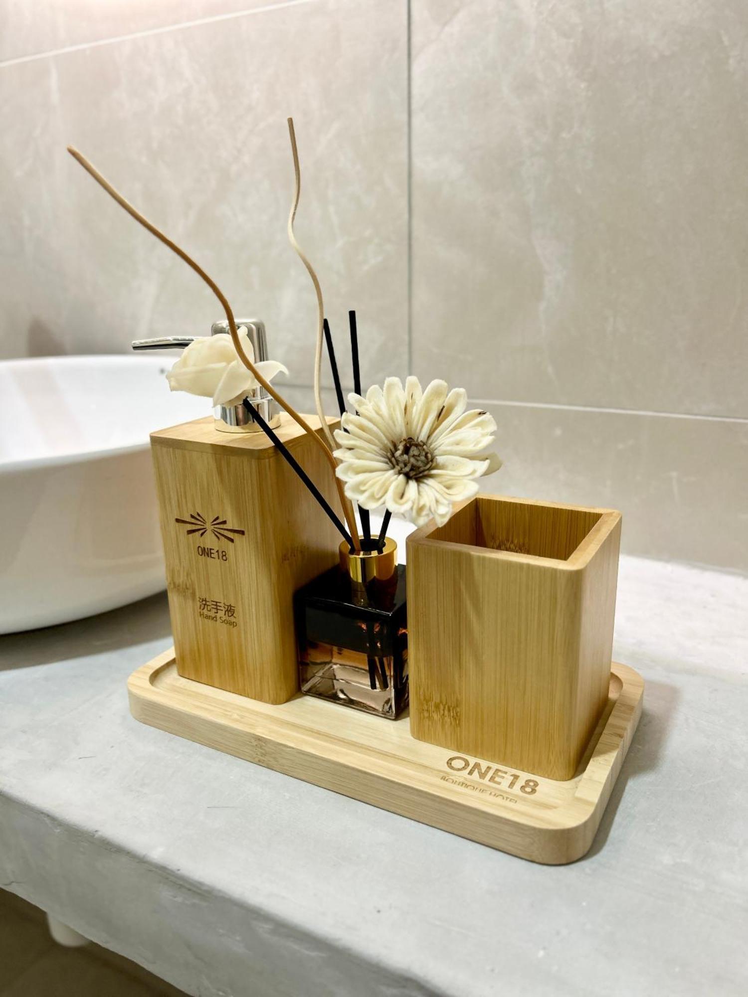 One18 Boutique Hotel Куала Лумпур Екстериор снимка