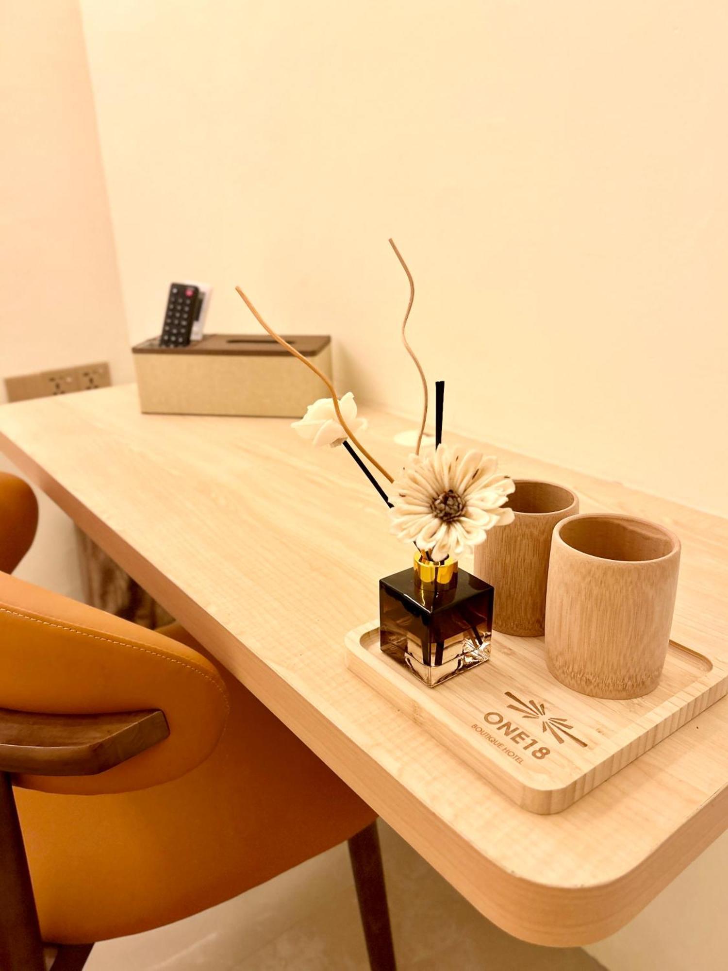 One18 Boutique Hotel Куала Лумпур Екстериор снимка